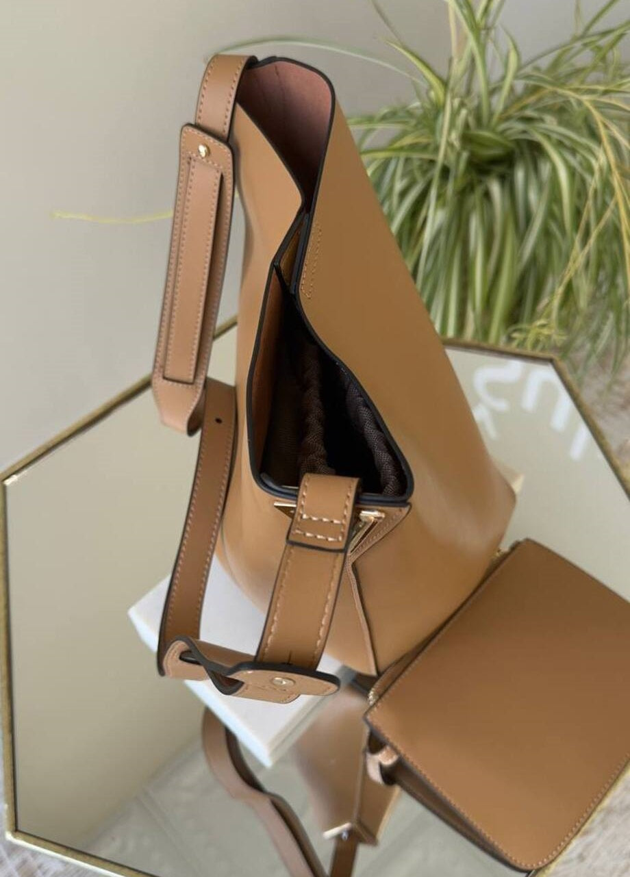 Elegant Genuine Leather Bag Set with Accessories