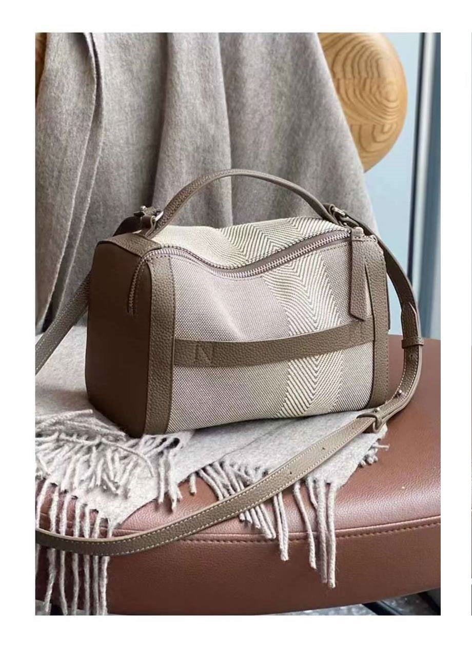 Elegant Boxy Chic Bag”
