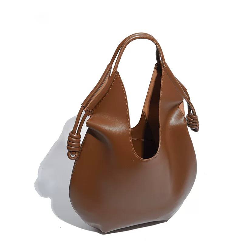 “Caffè Chic” — Leather Shopper Bag