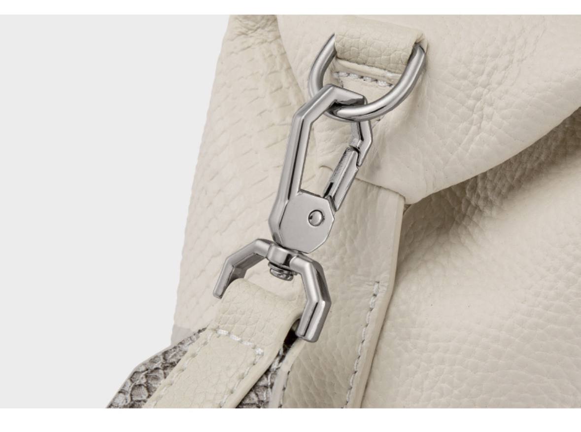“Serenity” — Elegant Genuine Leather Bag