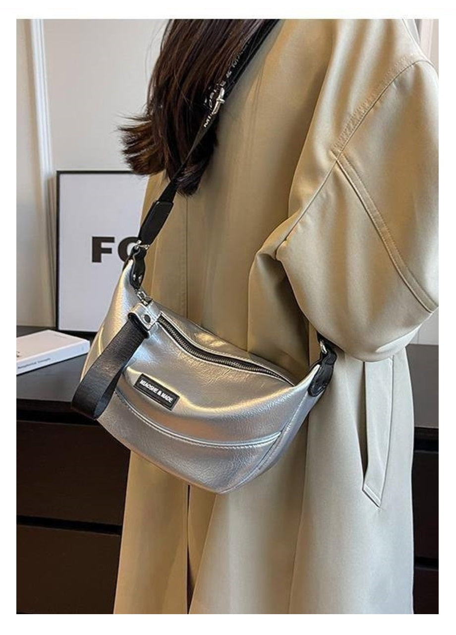 “Luna Shine” — Elegant Leather Crossbody Bag