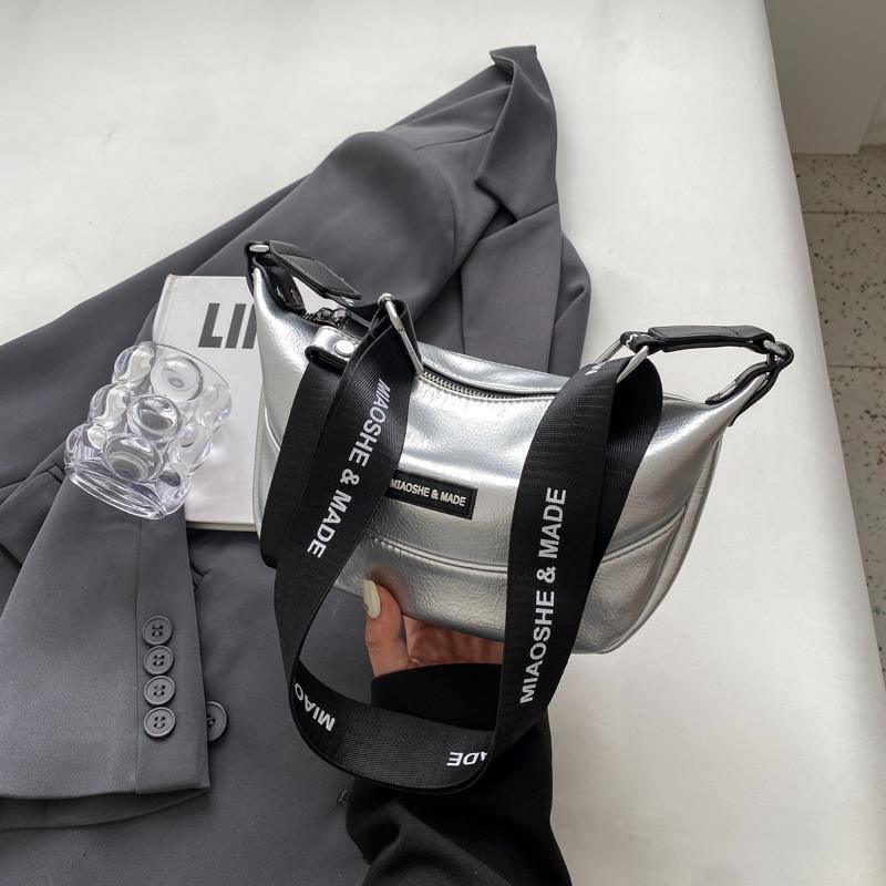 “Luna Shine” — Elegant Leather Crossbody Bag