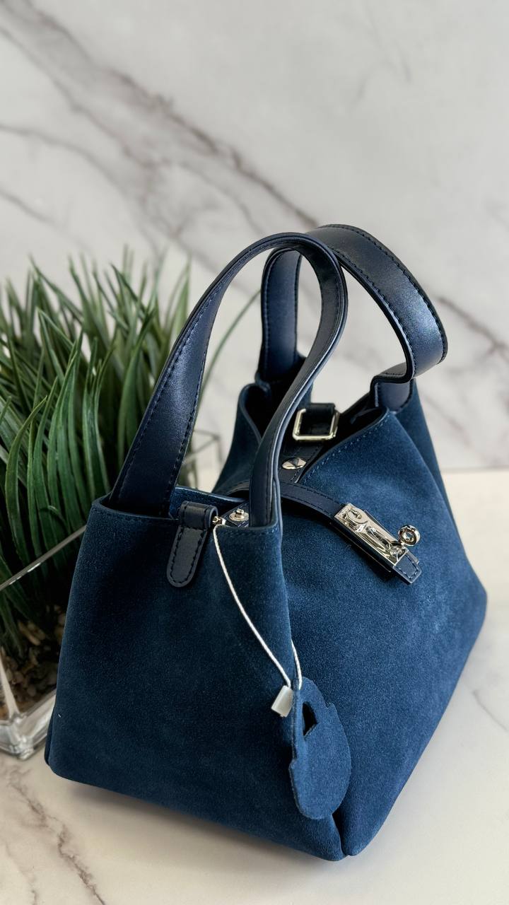 Velour Elegance