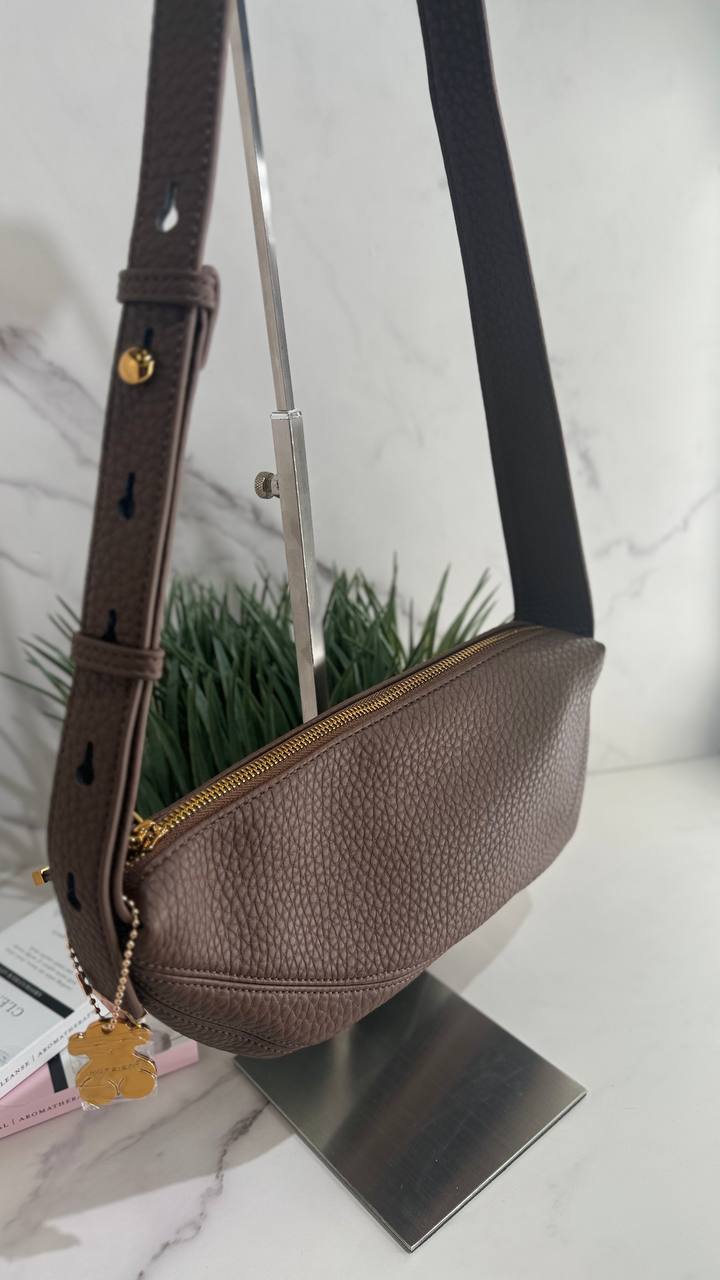 Urban Chic – Genuine Leather Belt Bag