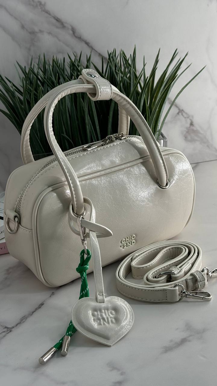 Mini Bags Made of Vegan Leather