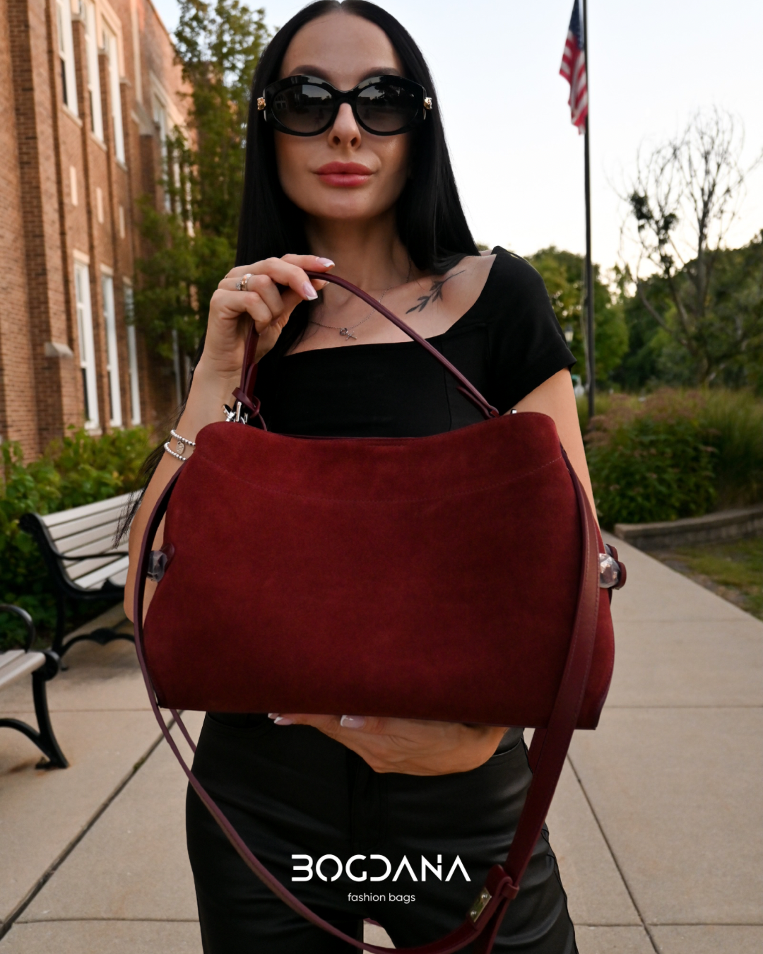 Avenue Luxe — Elegant Bag in Two Materials