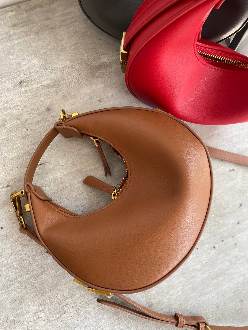 Luna Eleganza – Genuine Leather Handbag. Italy