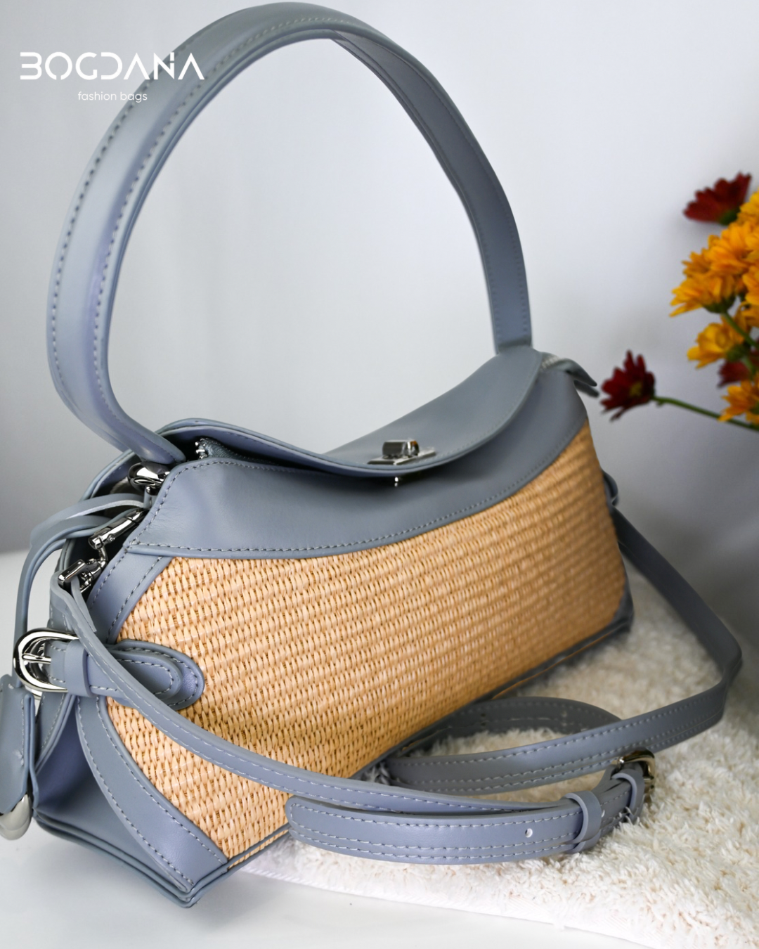 Solea Curve” — the must-have summer it-bag in genuine leather