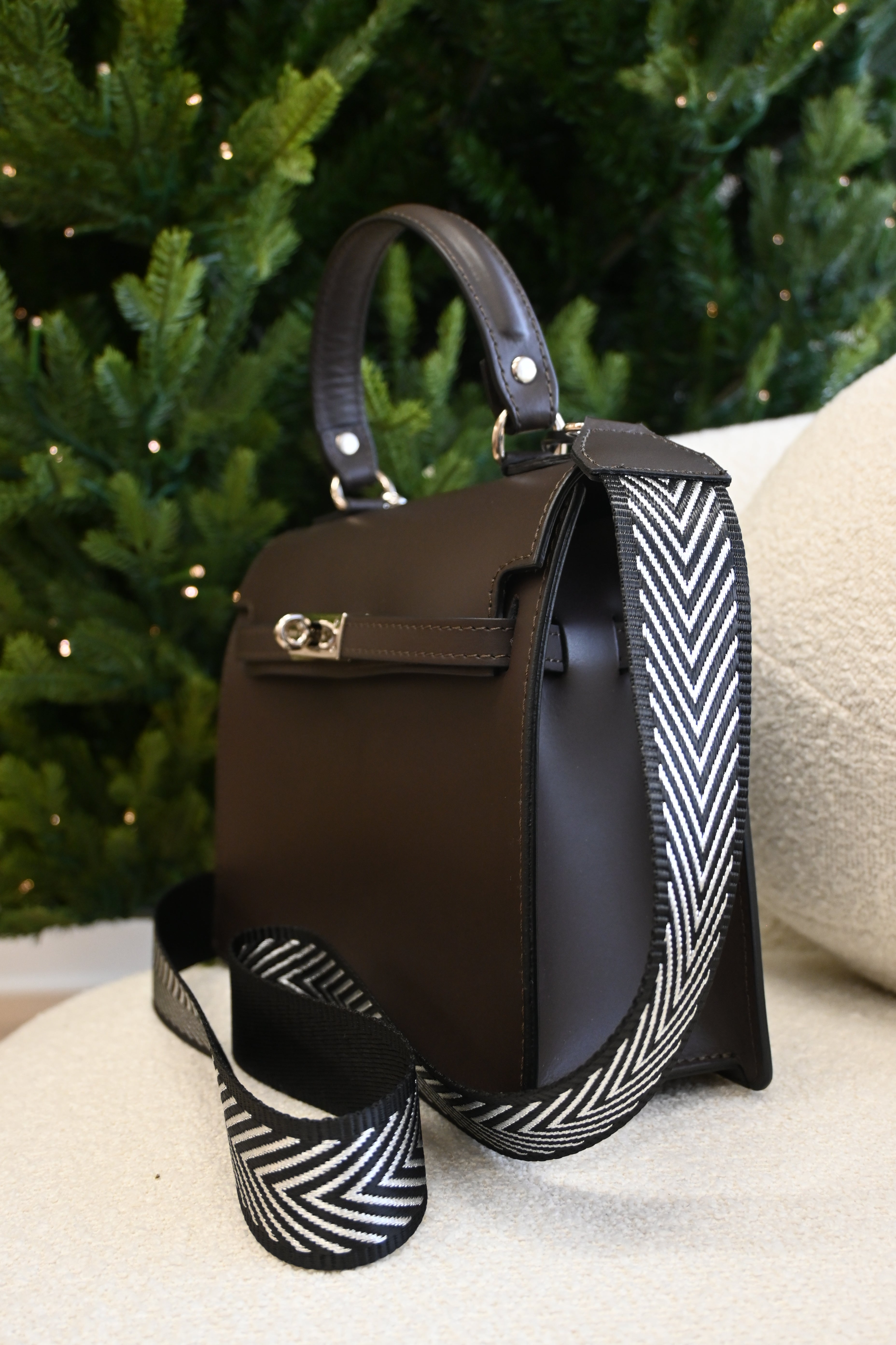 Bella Classica – Italian Leather Bag 🇮🇹✨