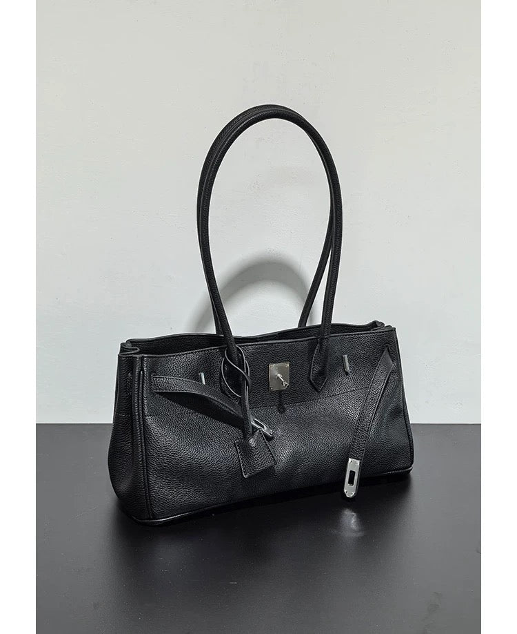 Black as Midnight — Your Everyday Statement Bag