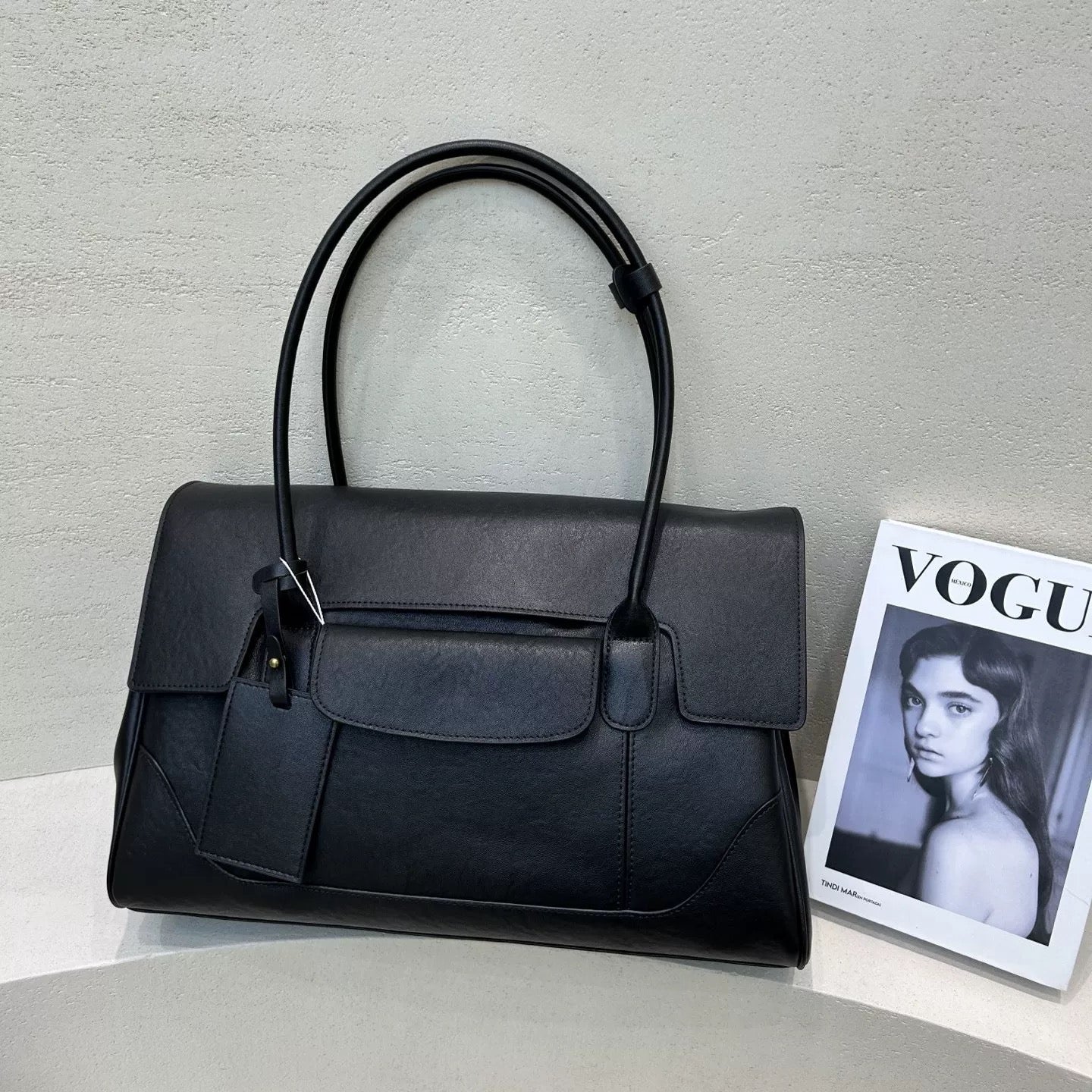Silhouette Noir Genuine Leather Shoulder Bag