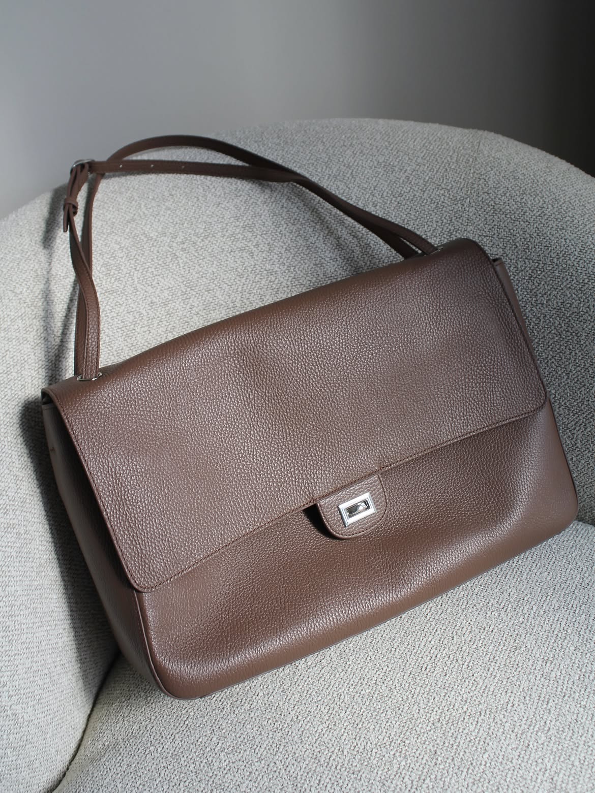Classic Duo — Genuine Leather Shoulder Bag