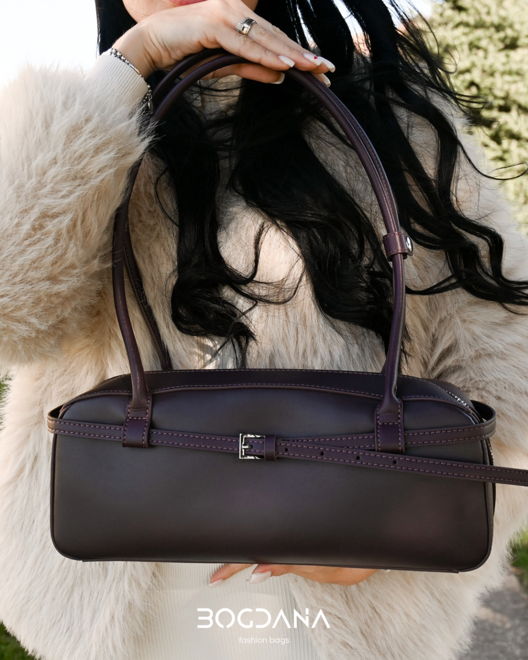 NOIR CLASSIQUE – Genuine Leather Shoulder Bag