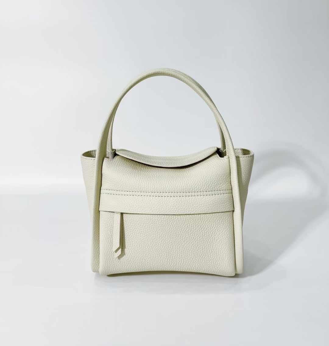 Luxora Leather Elegance – Premium Leather Bag with a Long Strap and Metal Feet
