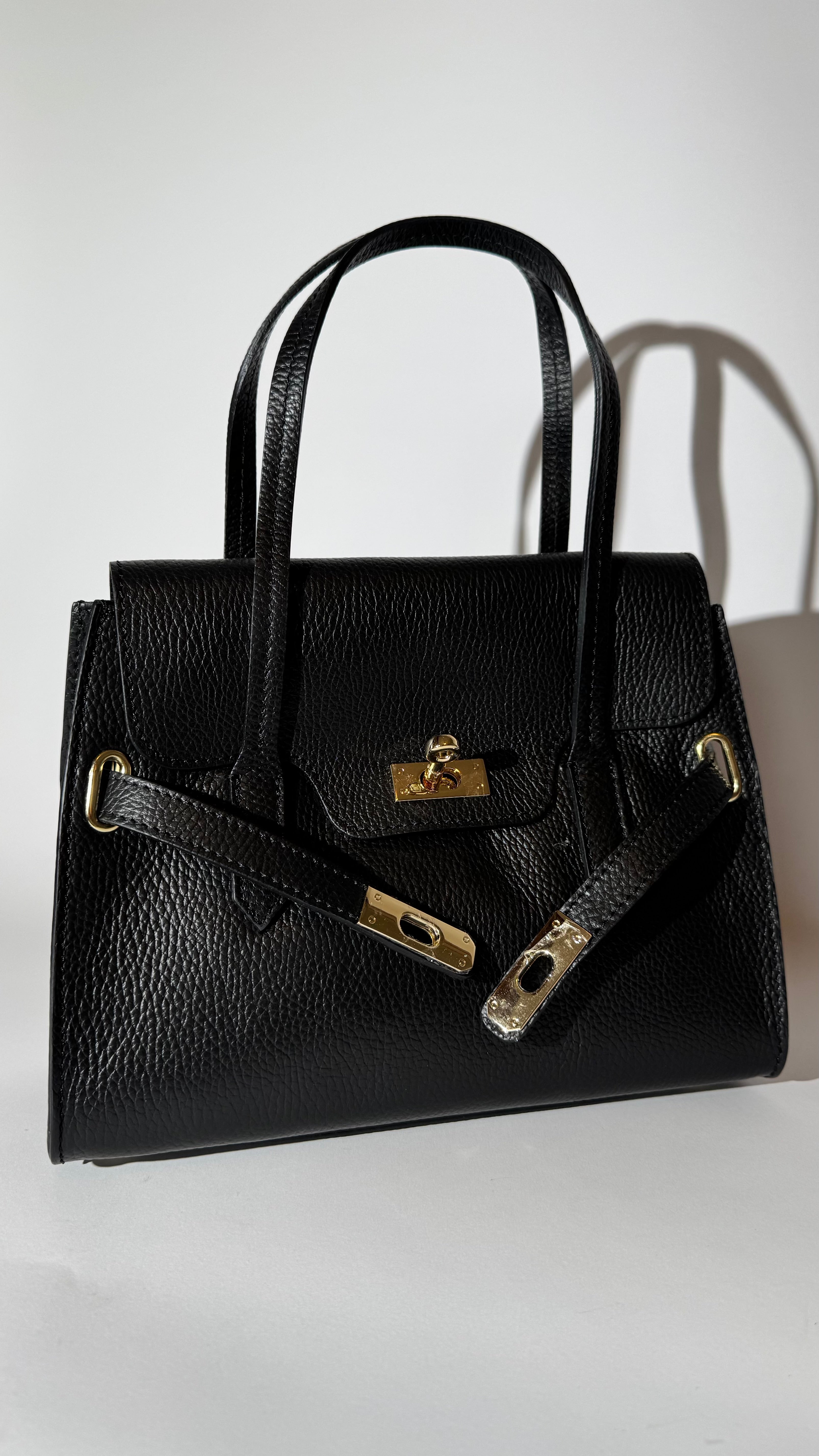 Amore Tote — Elegant Italian Leather Bag”