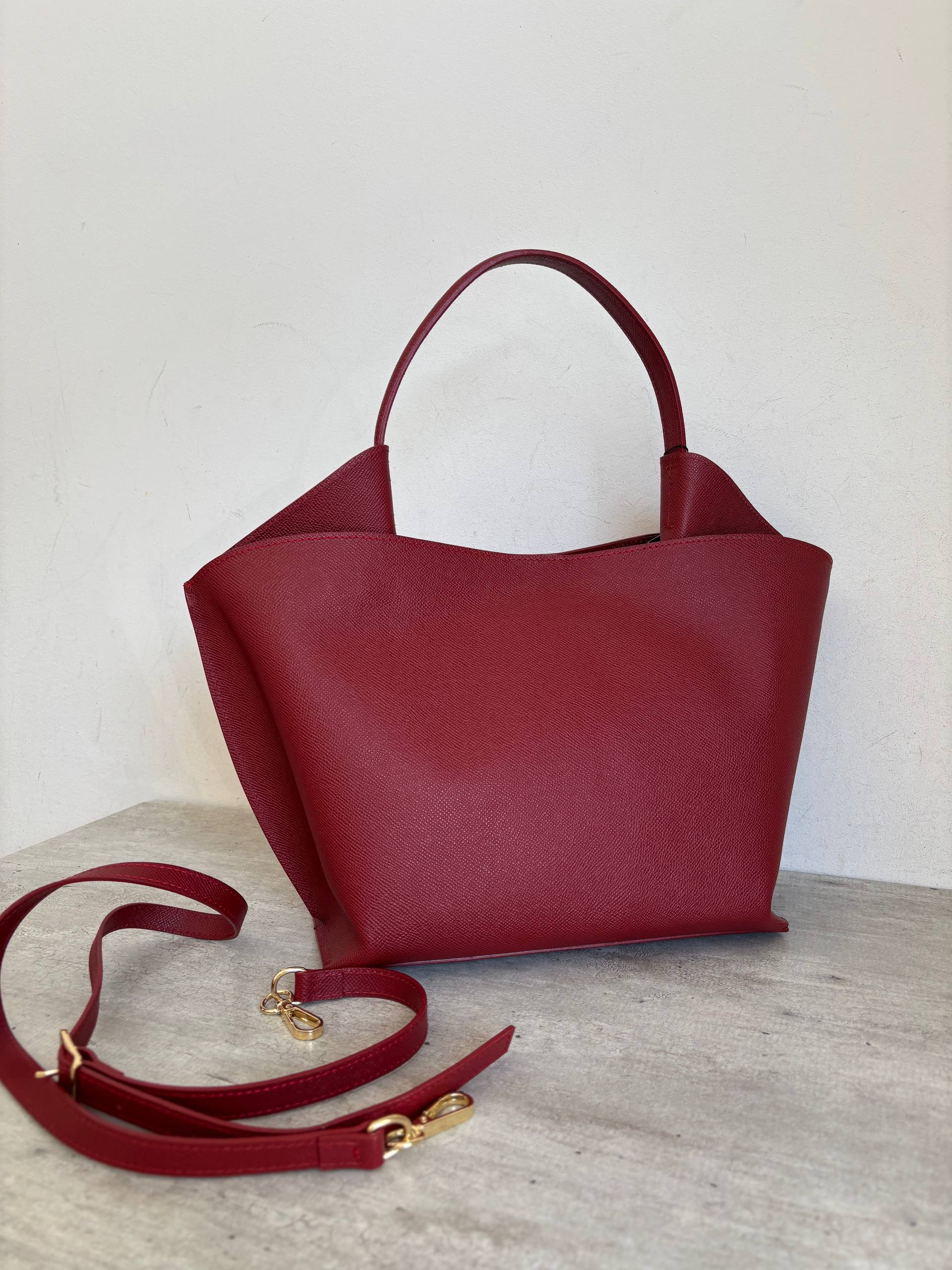 Bellissima Forma — Italian Elegance in Every Curve. Italy