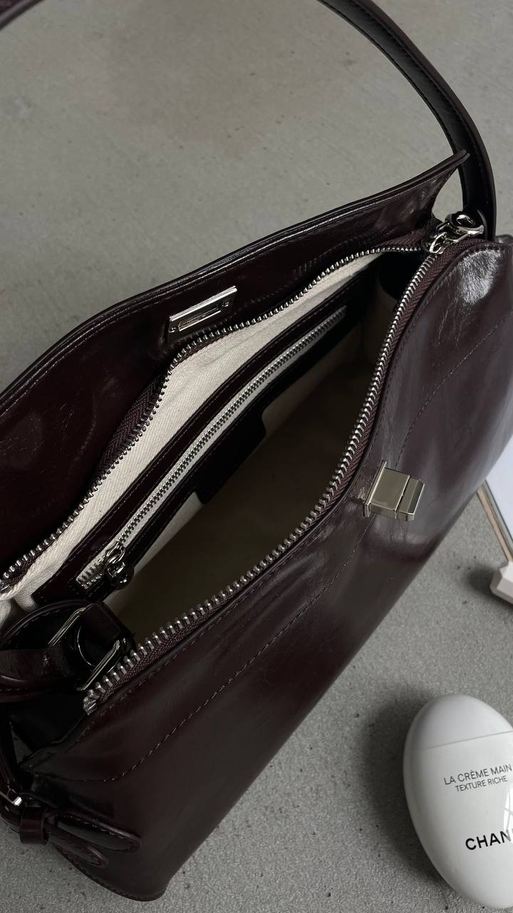 👜 Aylana Bag — Elegant Genuine Cowhide Leather Bag with Long Adjustable Strap