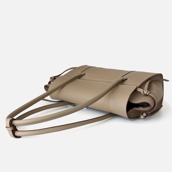 Elegance Luxe: Genuine Grained Leather Bag – The Epitome of Elegance and Comfort