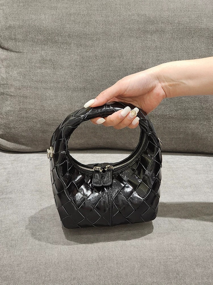 Luna Luxe – Genuine Leather Bag for a Flawless Look