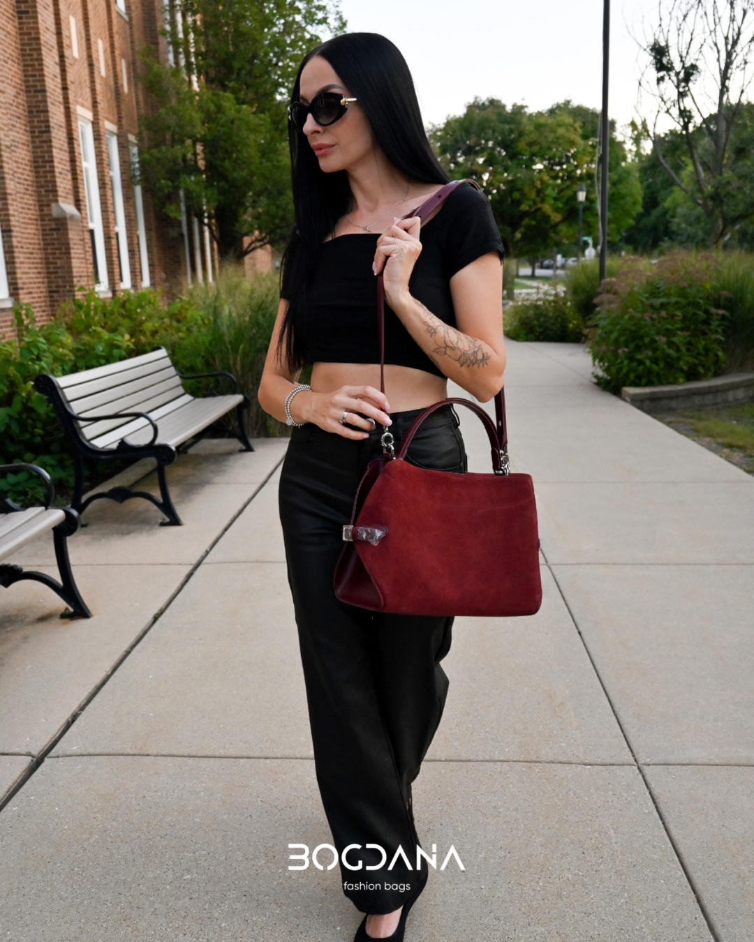 Avenue Luxe — Elegant Bag in Two Materials