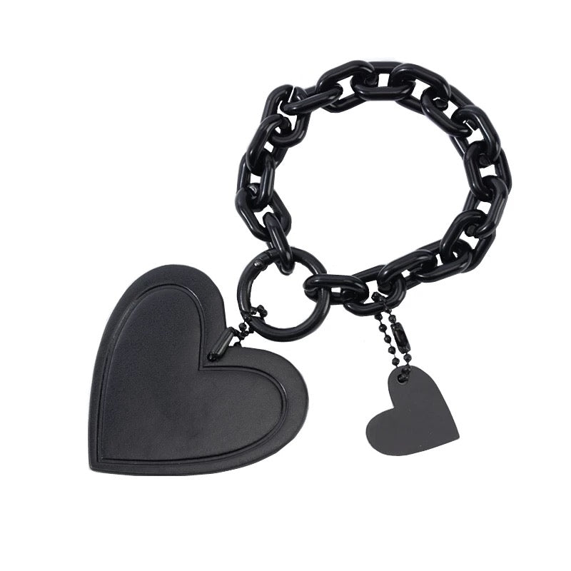 Blackout Heart – Chunky Chain Bag Charm | Edgy & Minimalist