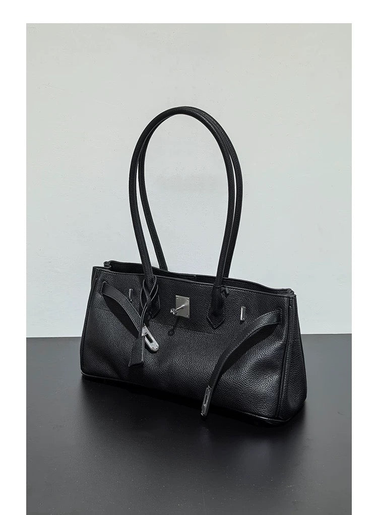 Black as Midnight — Your Everyday Statement Bag