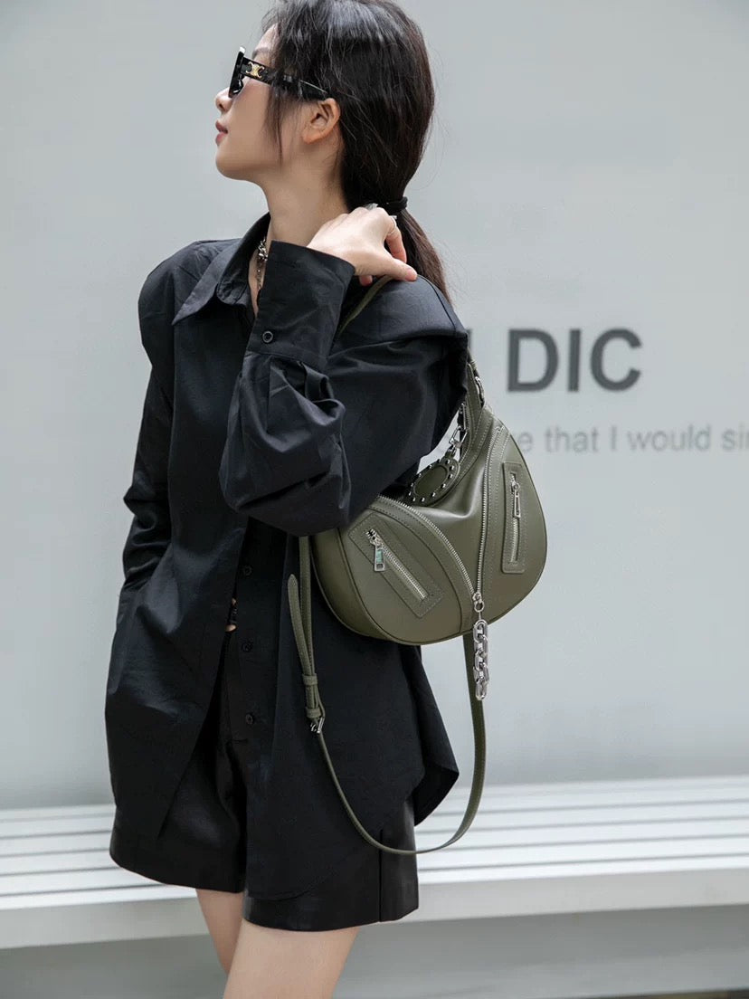 Urban Rebel Bag – Bold Style in Genuine Leather with a Chic Top Handle