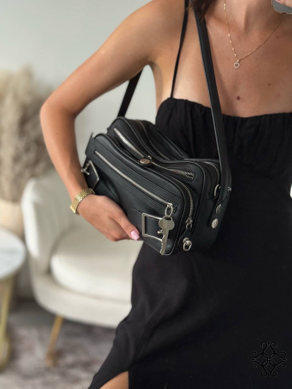 VIRELZA | Italian Leather Crossbody Bag