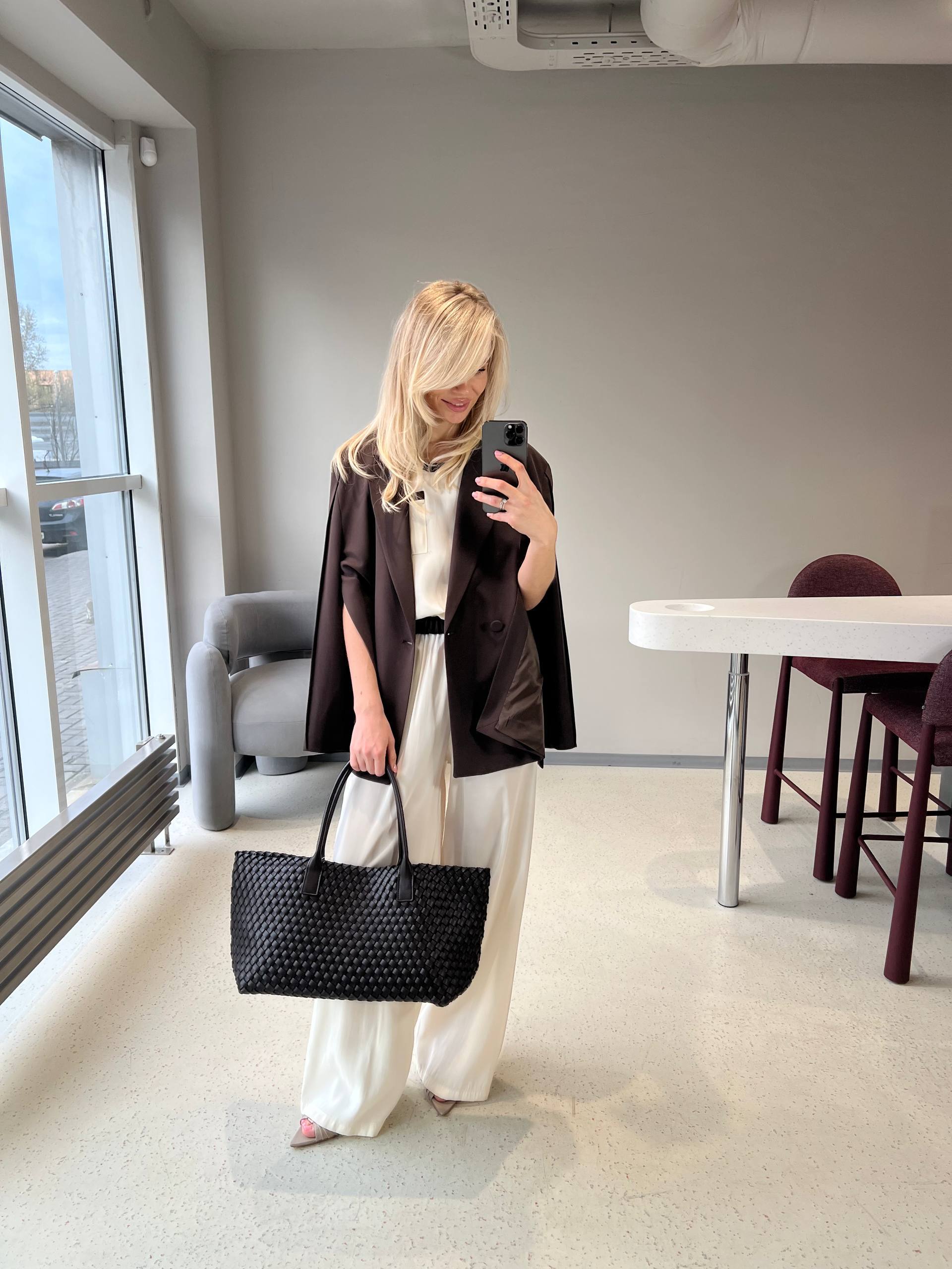 Noir Weave — Shoulder Shopper Bag. Elegance in Every Detail. Made in Italy