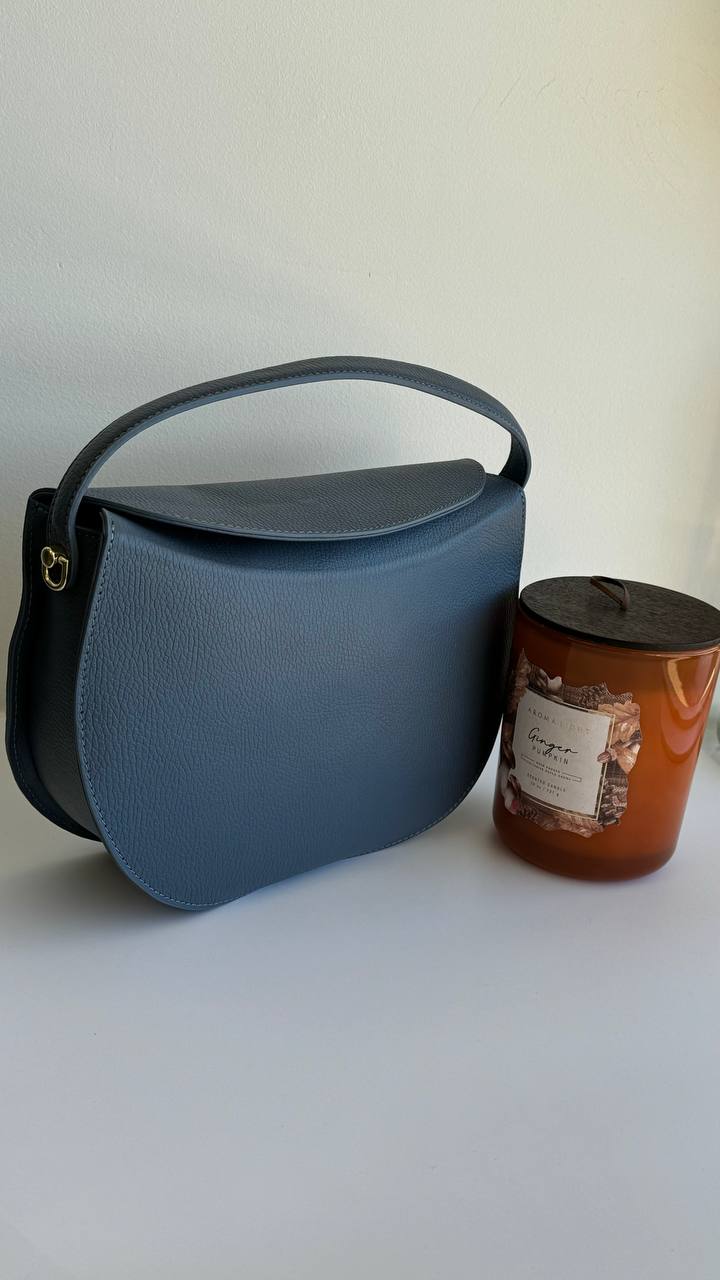 Small Italian Leather Bag with Two Straps and Hidden Magnet