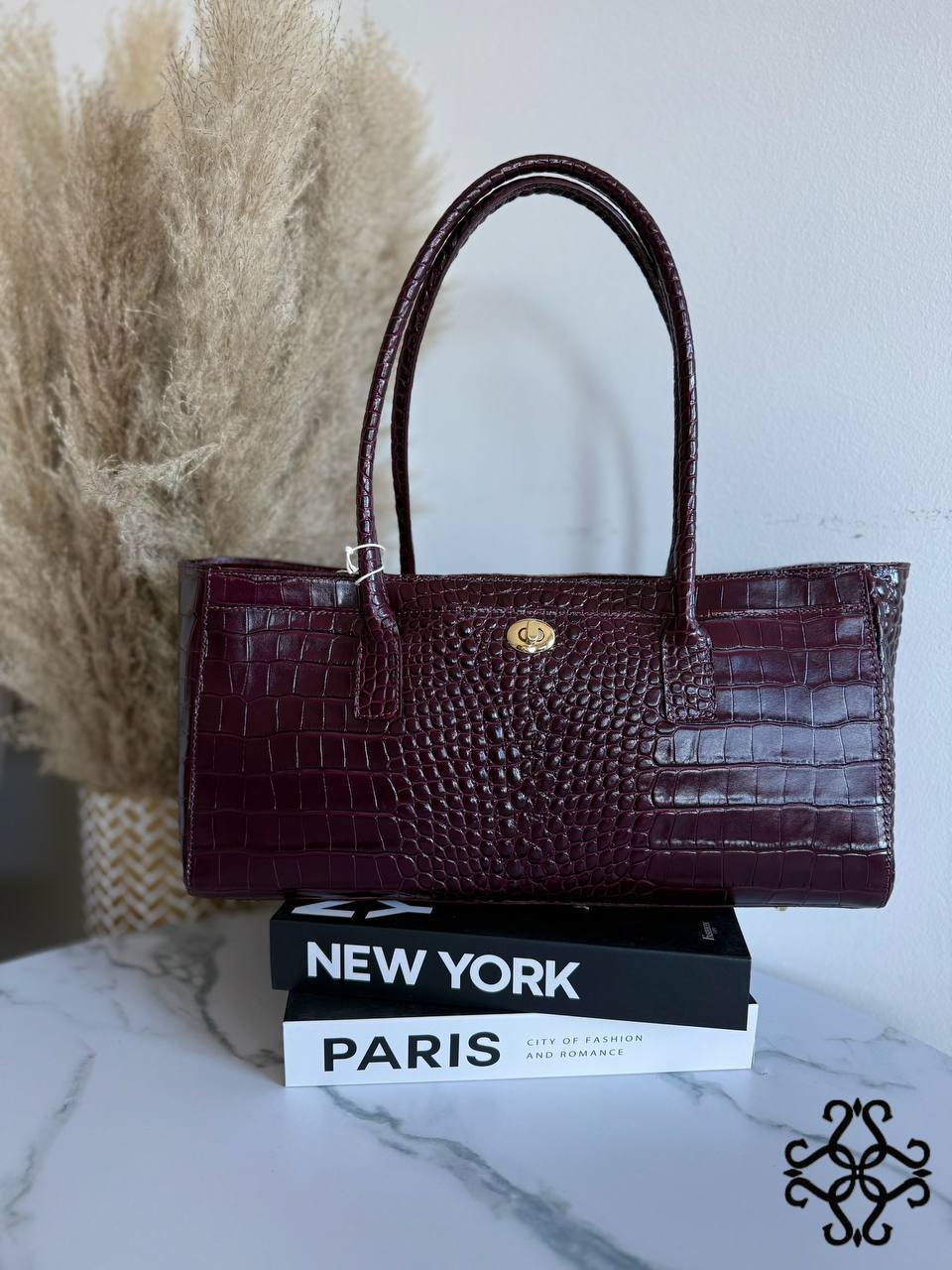 SORELIA – Women's Genuine Italian Leather Shoulder Bag | Made in Italy | Croc-Embossed Texture | Spacious Everyday Handbag