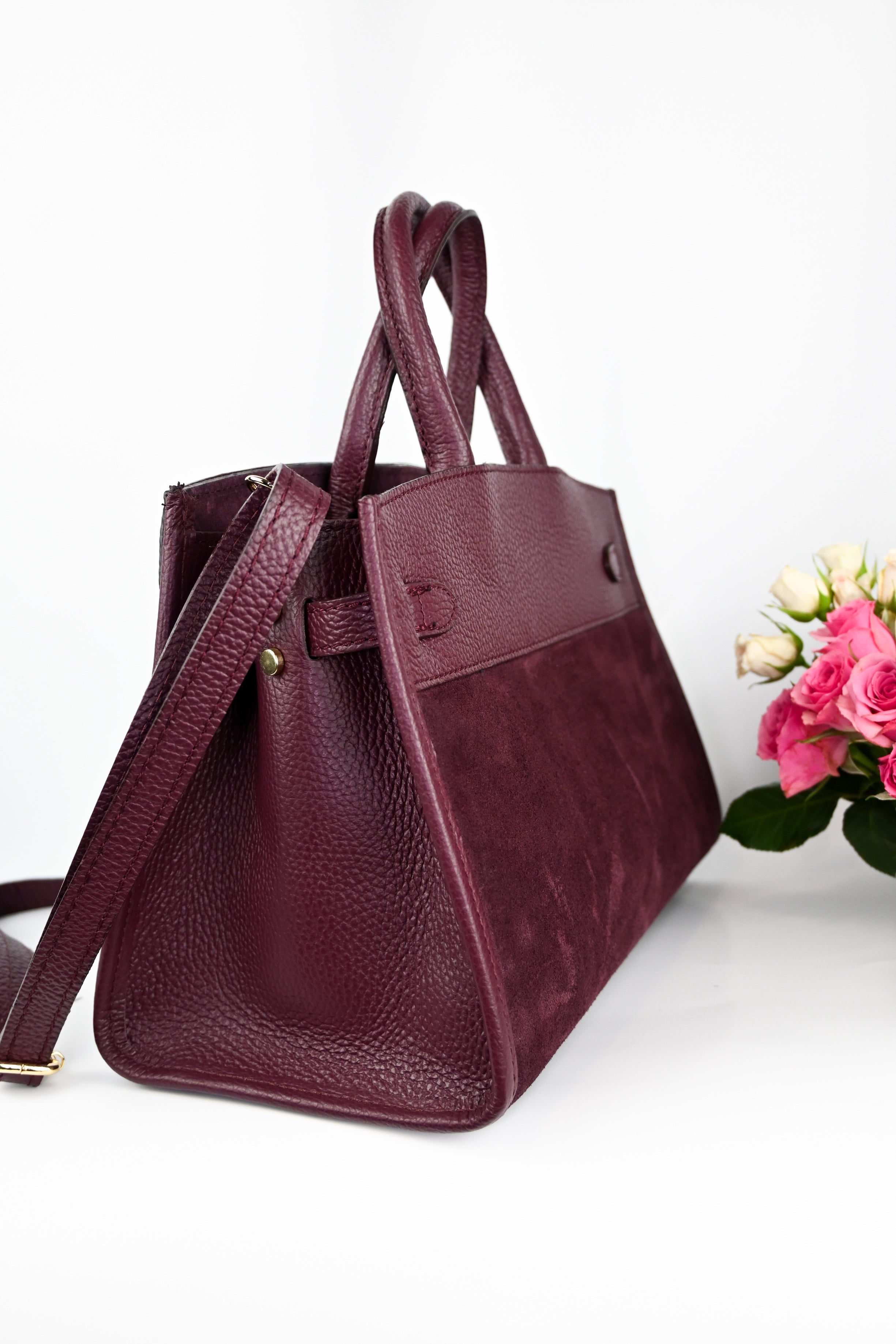 Elegant Aylana Firenze Leather Bag with Long Adjustable Strap