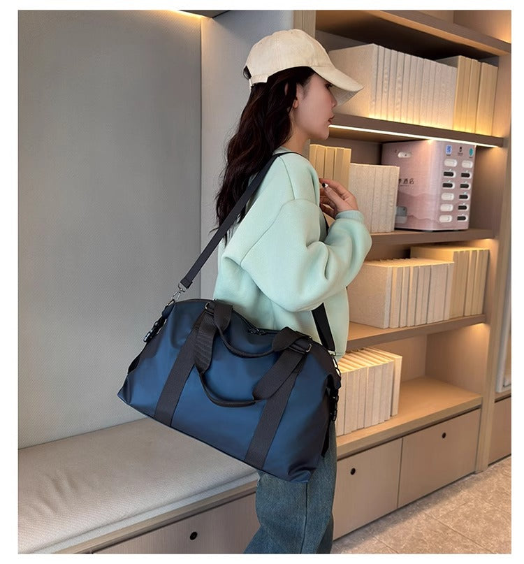 “Athletica” — Elegant Fitness Bag