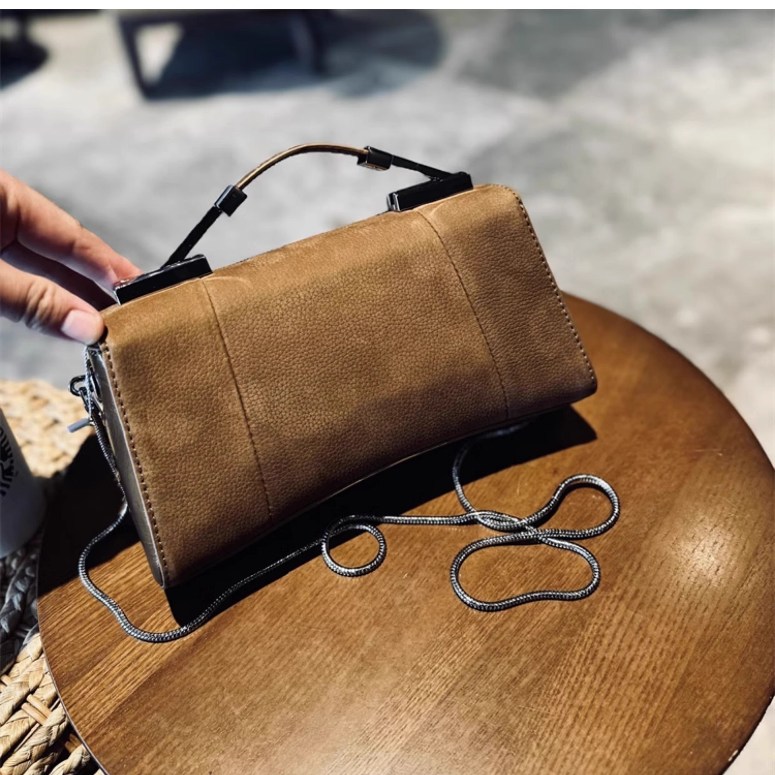 LUMIERE Bag – The Art of Elegance in Every Detail