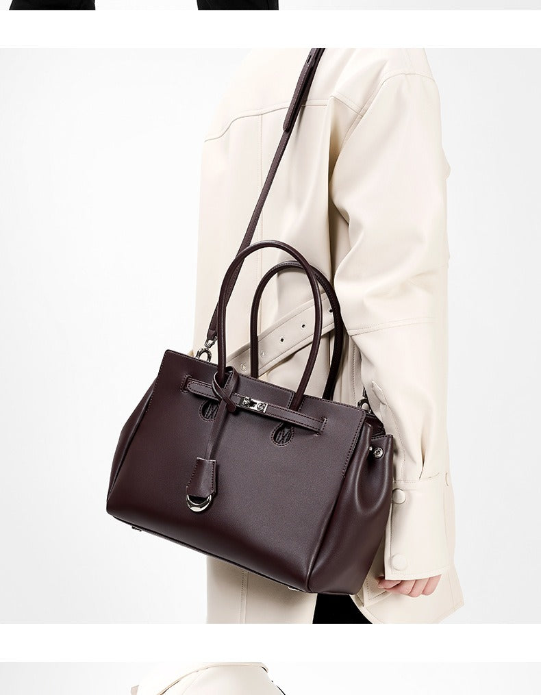 “Urban Elegance” — Genuine Leather Handbag. Women’s shoulder bag