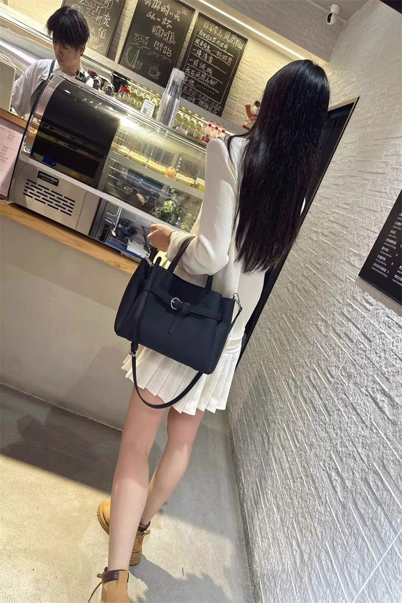 Urban Luxe Tote —Women’s shoulder bag