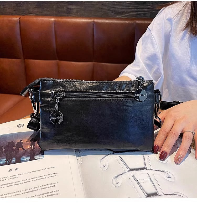 Unisex Crossbody Bag in Genuine Leather – Compact Black Shoulder Bag for Men and Women with Adjustable Strap