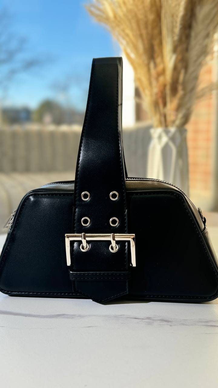 Dominance Bag – When Style Sets the Rules