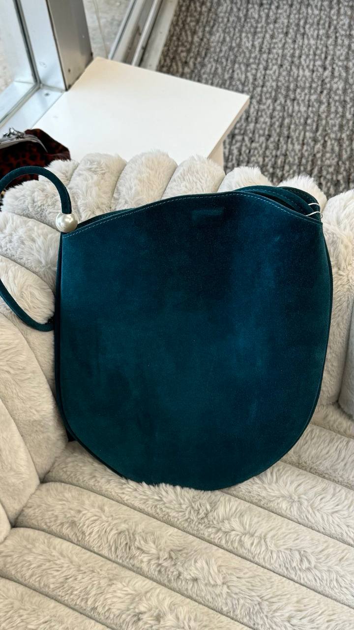 “Suede Chic” – Compact Natural Suede Shopper