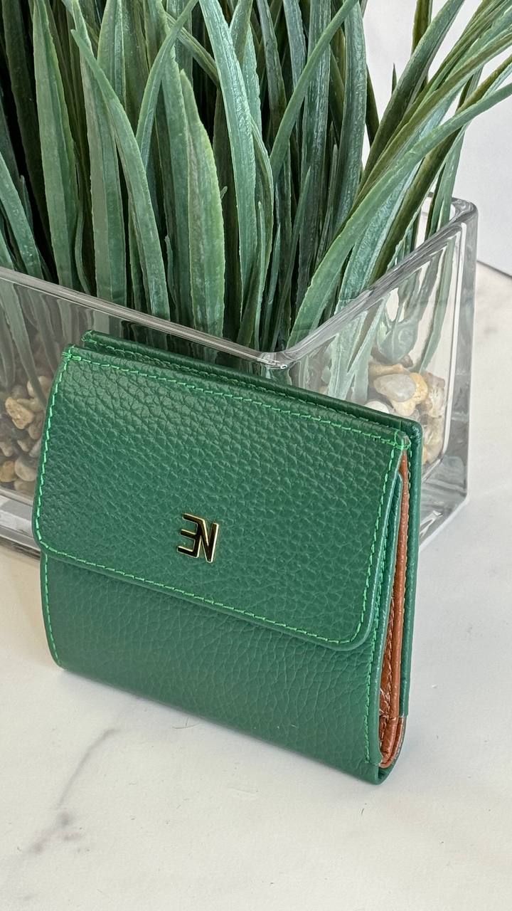 “Enzo Nori Compact Luxe”