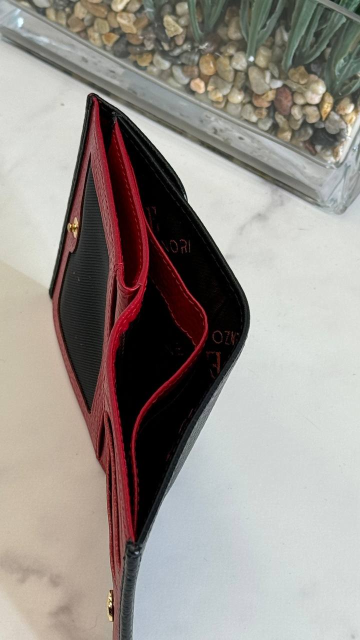 “Enzo Nori Compact Luxe”