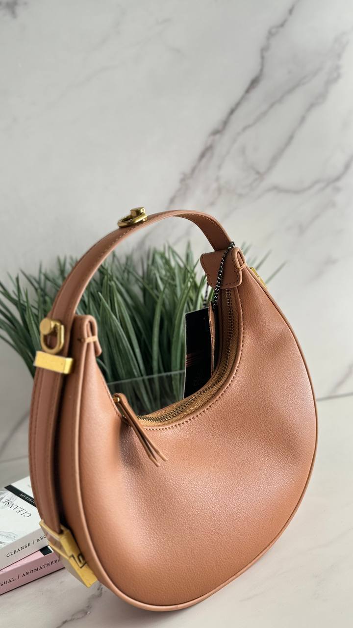 Luna Eleganza – Genuine Leather Handbag. Italy