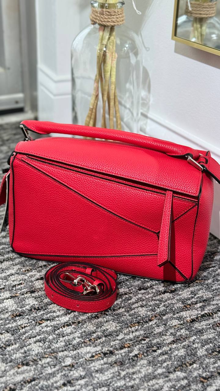 Rosso Classico – Premium Genuine Leather Bag. Italy