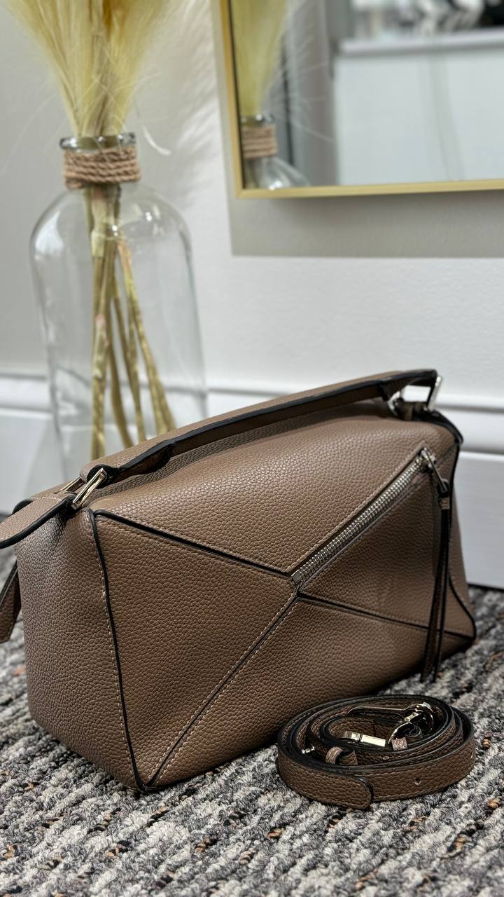 Rosso Classico – Premium Genuine Leather Bag. Italy