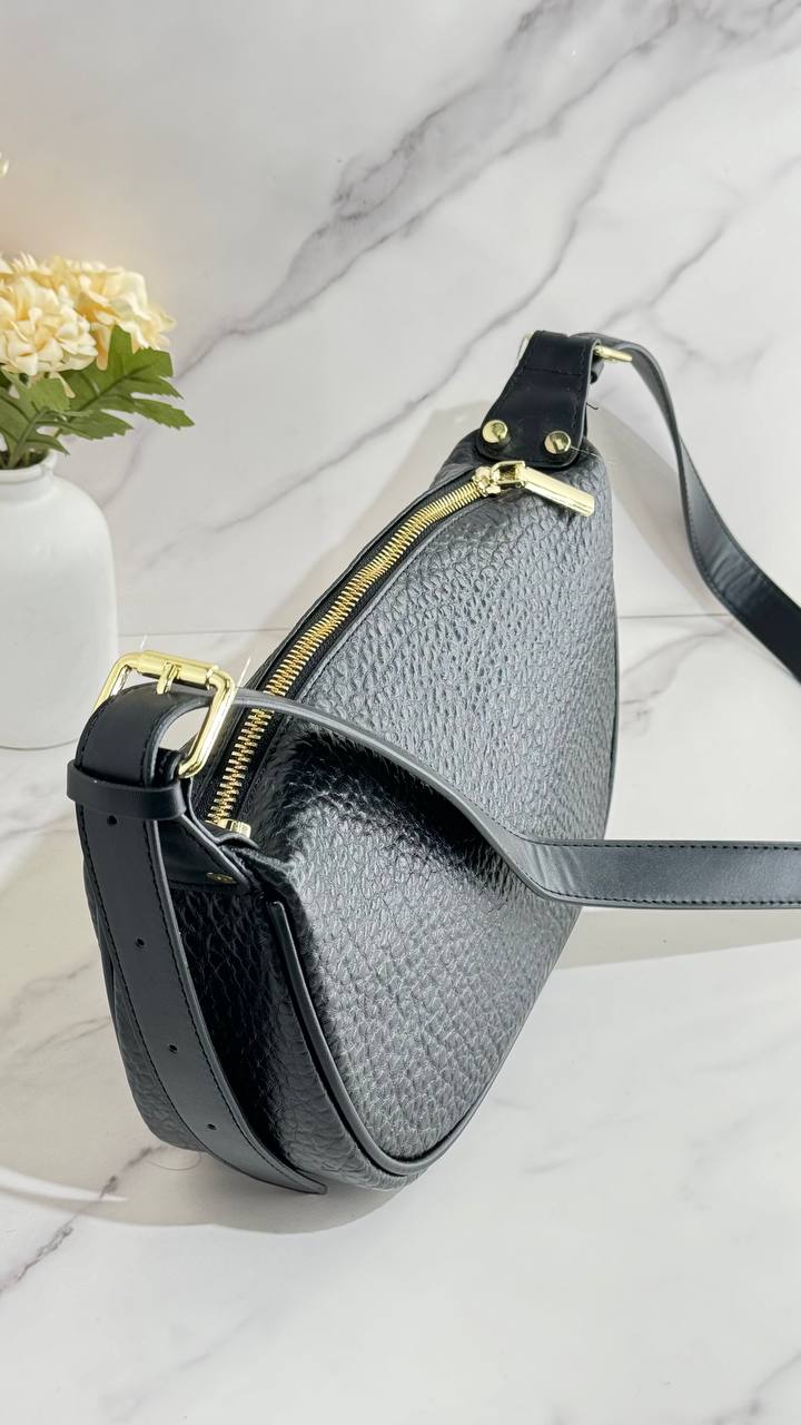 Urban Grace Leather Bag