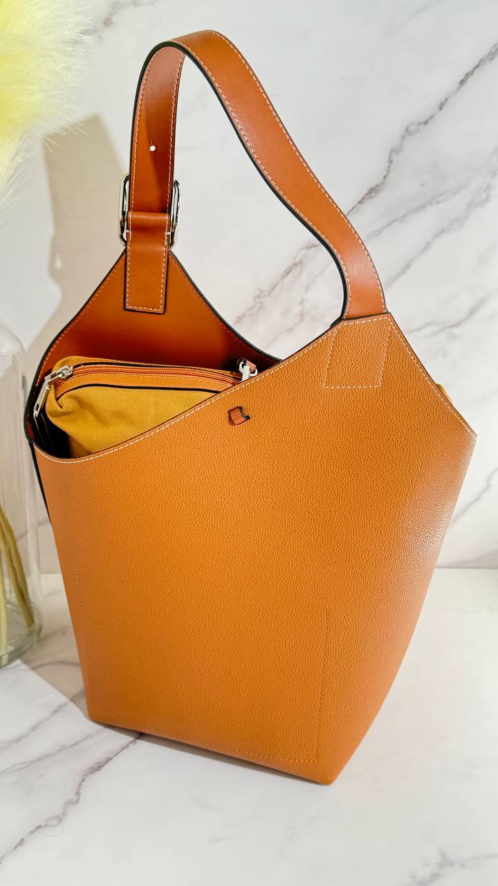Verona Luxe Leather Tote
