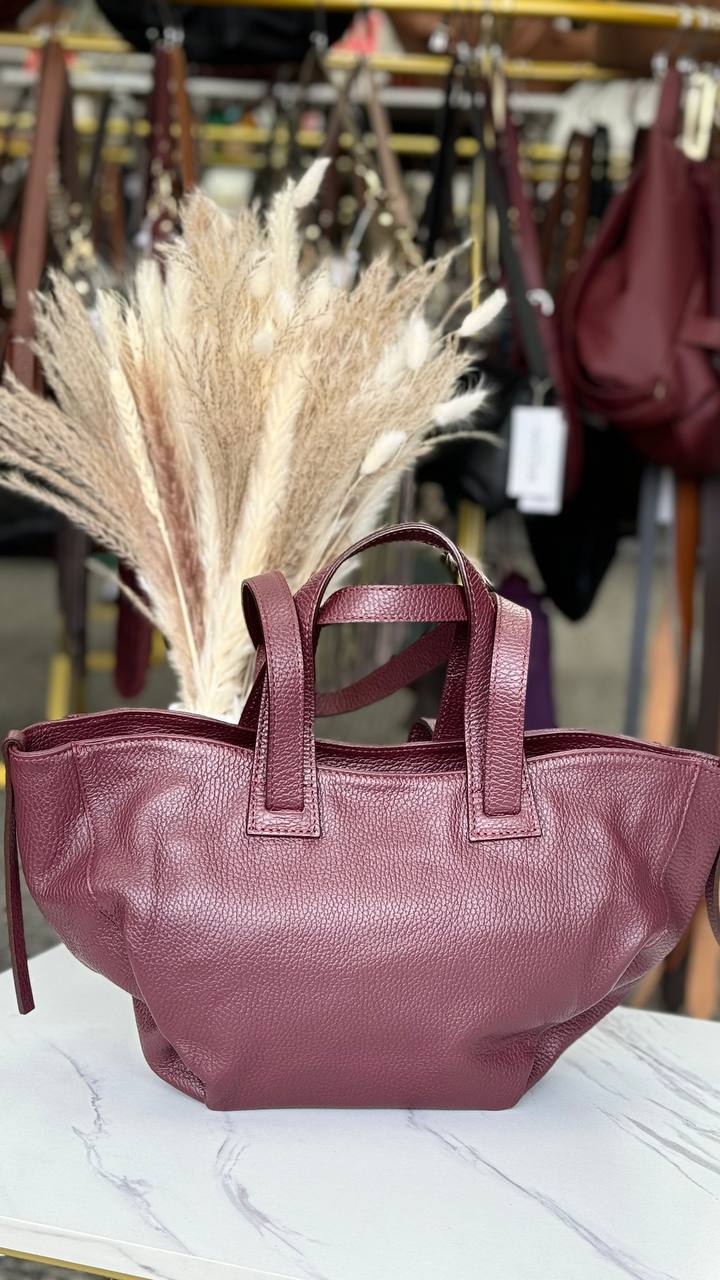 Milano Elegance.  Italian Genuine Leather Bag