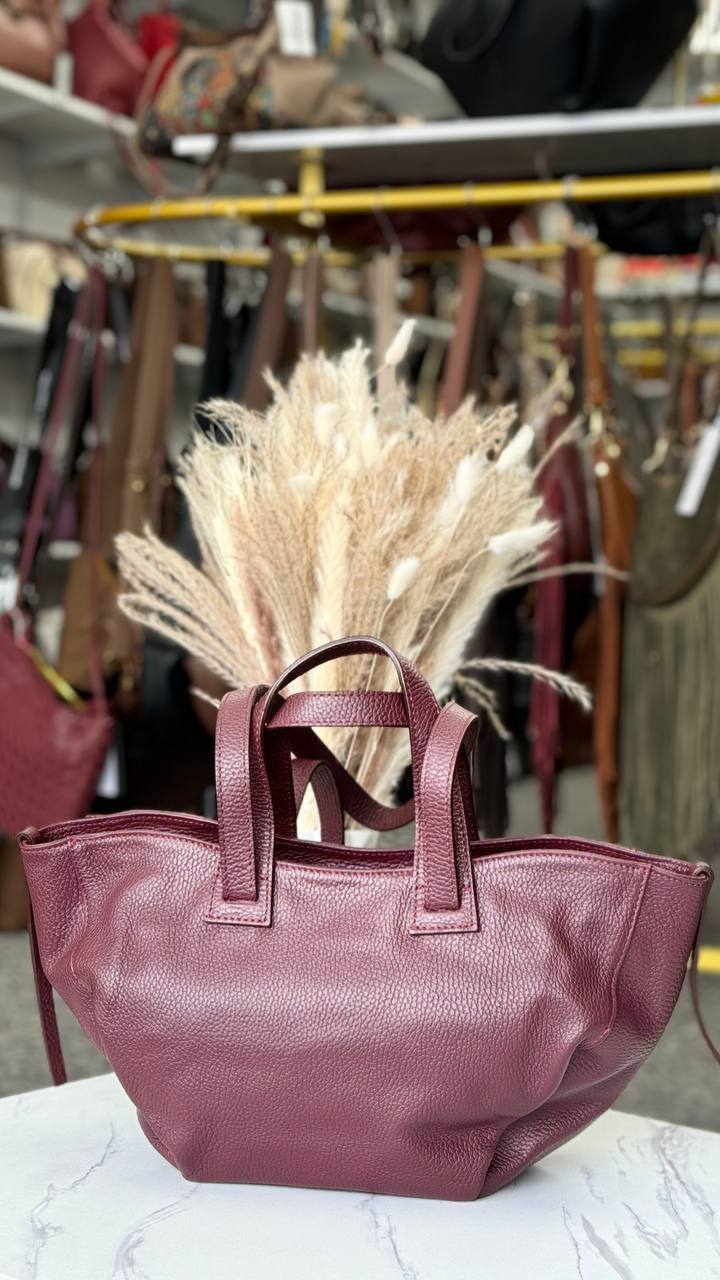 Milano Elegance.  Italian Genuine Leather Bag