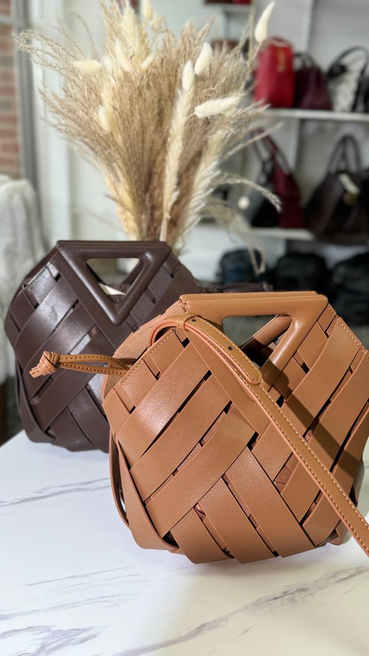 The Statement Weave Bag-A Bold Statement in Genuine Leather
