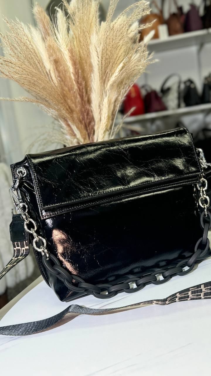 The Celeste Luxe – A Bold Statement of Elegance and Shine